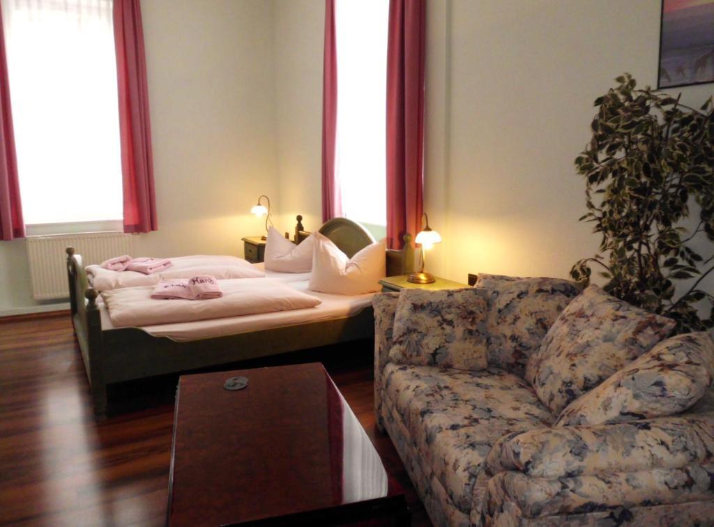 Hotel Thuringer Hof Hildburghausen Pokoj fotografie